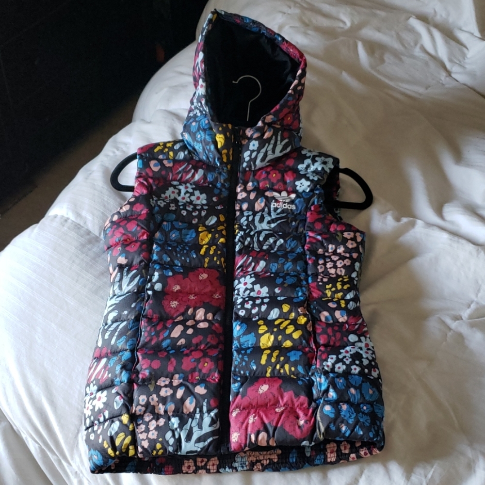 Adidas puffer vest